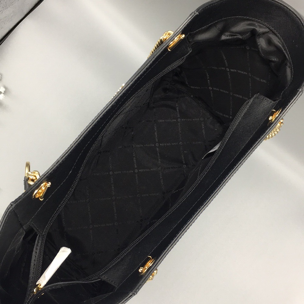 Michael Kors Jet Set Travel LG Chain Shoulder Tote NWT - Picture 3 of 16